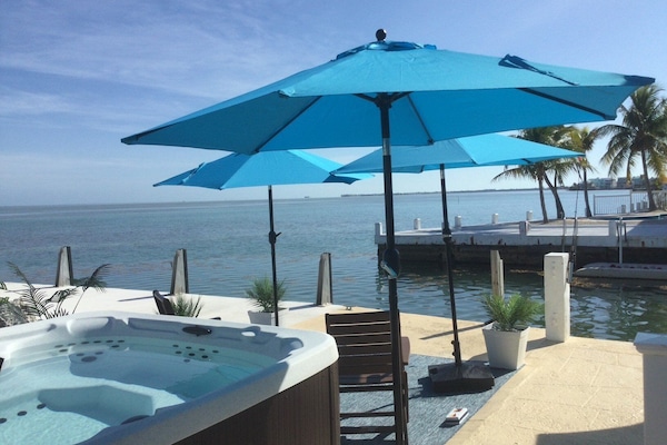 Bubbelpool utomhus