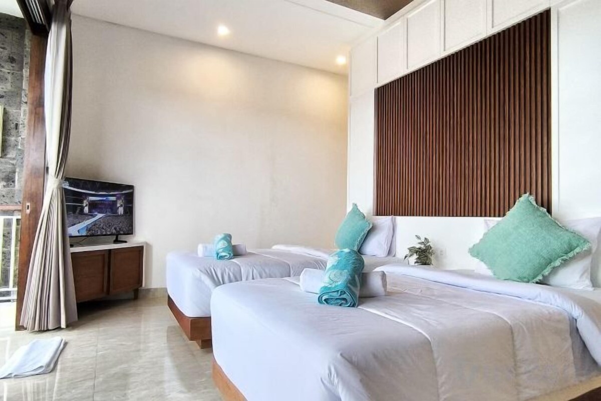 WiFi (free), bed sheets