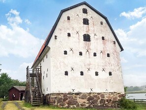 House | Exterior - 4 Person Holiday Home in Hallstavik (Hallstavik)