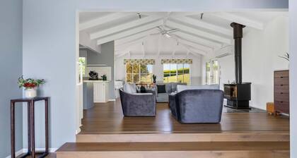 Oceanview On the Hill