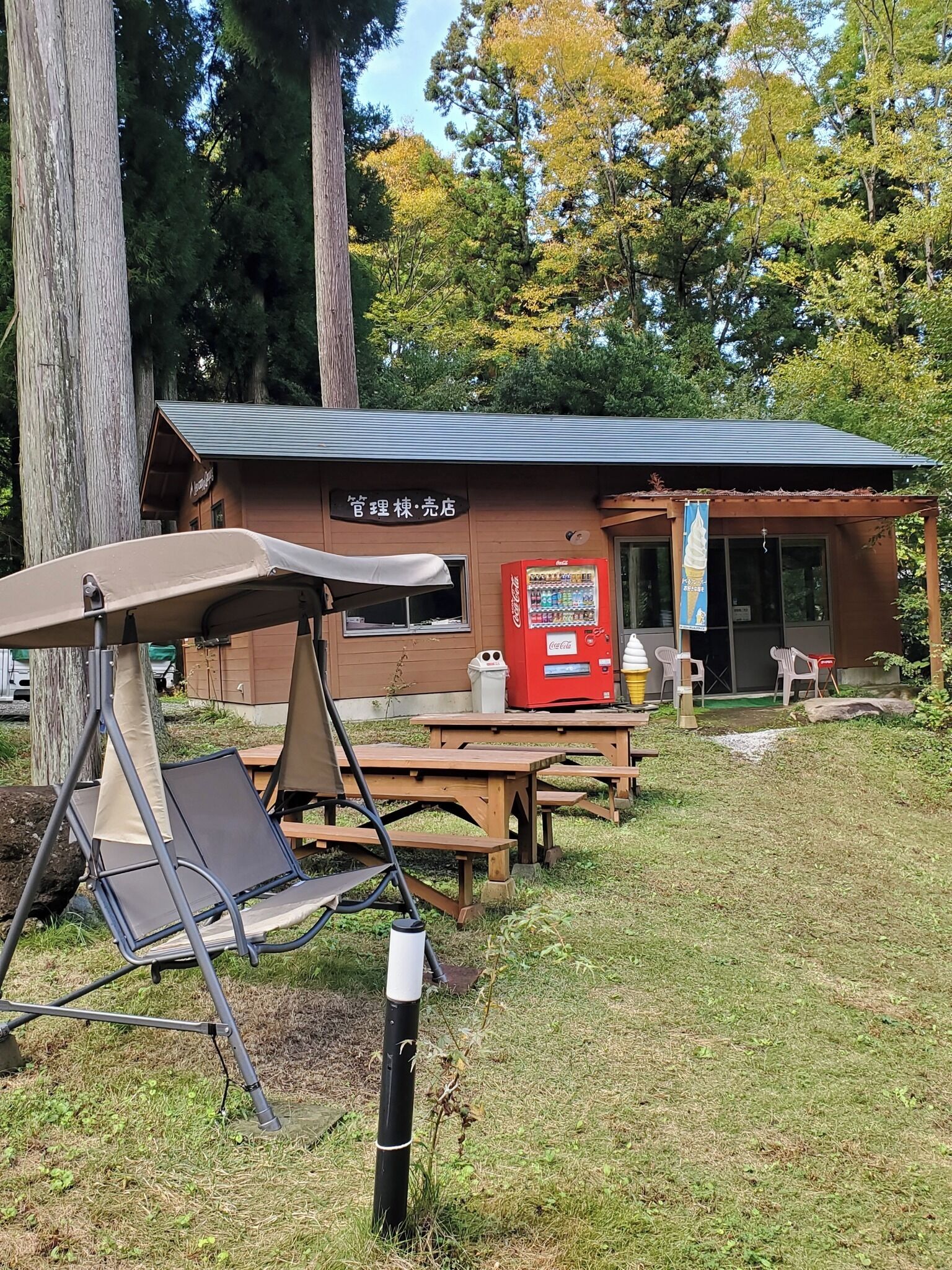 屋外ダイニングエリア