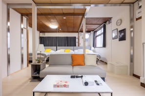 3 Schlafzimmer, Schreibtisch, Bügeleisen/Bügelbrett, kostenloses WLAN