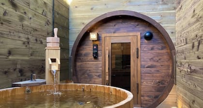 Sauna Suite Base Dinner and breakfast included / Ashigarashimo District Kanagawa