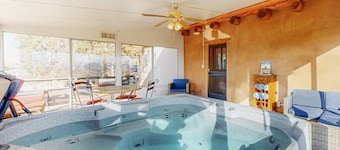 Charming house, stunning views with 4 bedrooms, 2 bath, hot tub, AC and WiFi