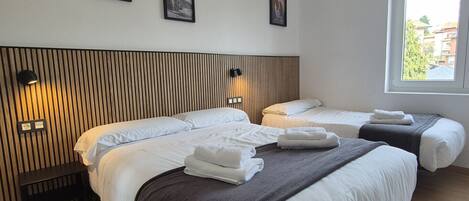 3 Schlafzimmer, Bügeleisen/Bügelbrett, kostenloses WLAN, Bettwäsche