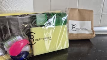 Douche, serviettes fournies