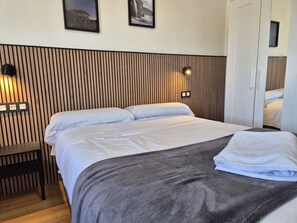 3 Schlafzimmer, Bügeleisen/Bügelbrett, kostenloses WLAN, Bettwäsche