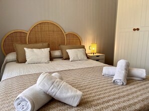 2 bedrooms, internet, bed sheets - Cozy apartment in Suances (Suances)