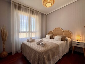 2 bedrooms, Internet, bed sheets - Cozy apartment in Suances (Suances)