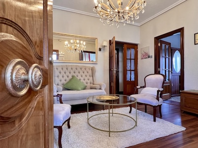 Great house with garden in the town of Suances