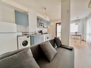TV - Bright apartment with garage in Suances (Suances)