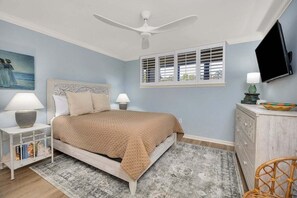 2 bedrooms, iron/ironing board, free WiFi, bed sheets - Beautifully furnished  Oceanfront Condo! (Saint Simons Island)