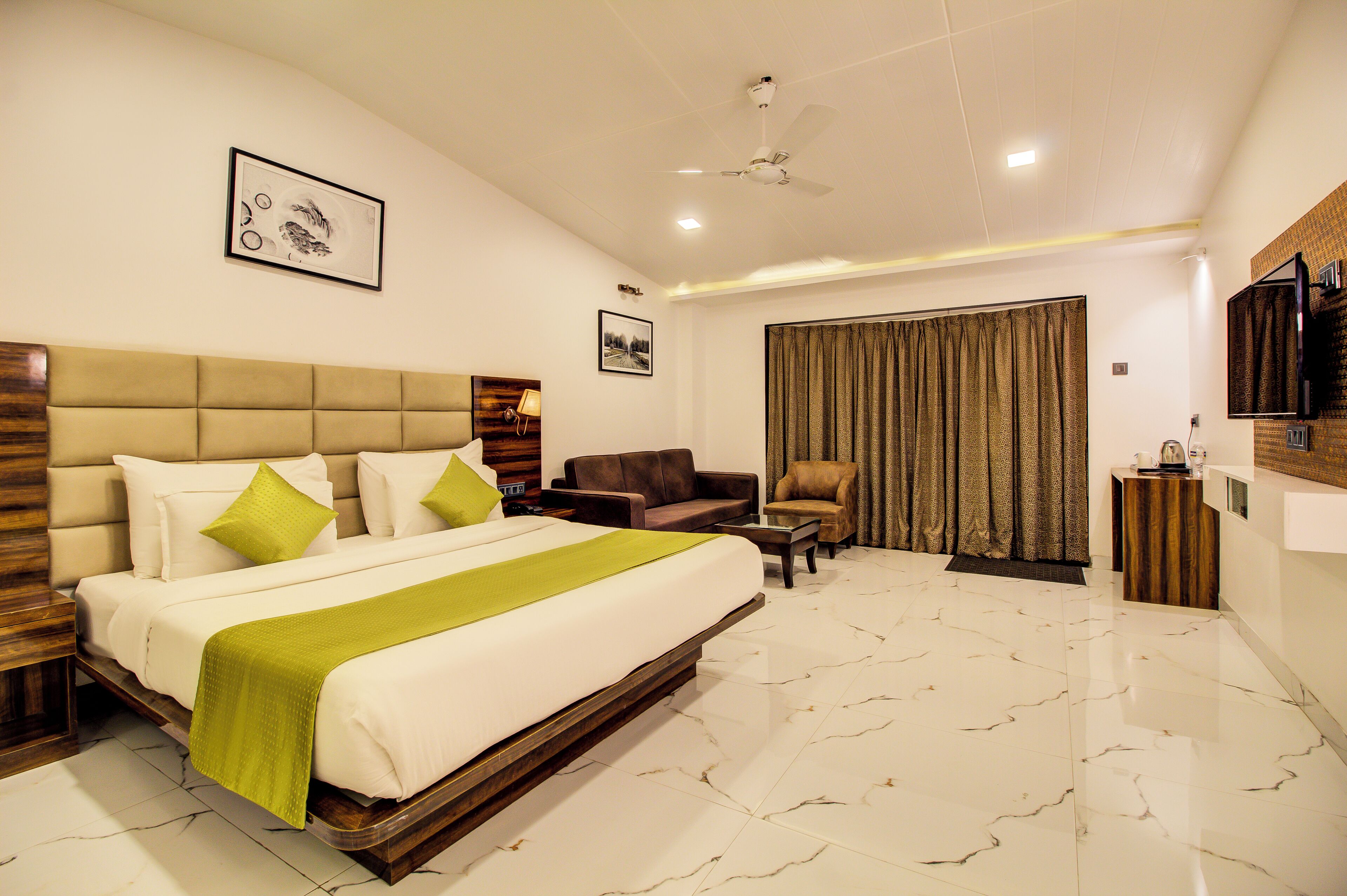 Luxury Double Room, Valley View | Premium bedding, minibar, desk, laptop workspace