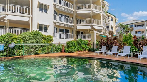 Belle Escapes Seashells on the Beach
