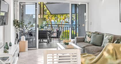 Belle Escapes Seashells on the Beach