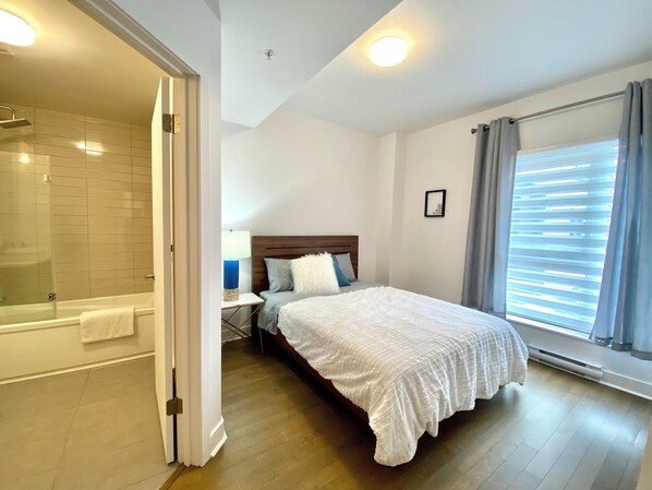 4 Schlafzimmer, Bügeleisen/Bügelbrett, WLAN, Bettwäsche