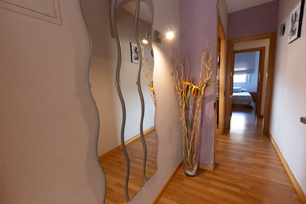 3 bedrooms, iron/ironing board, free WiFi