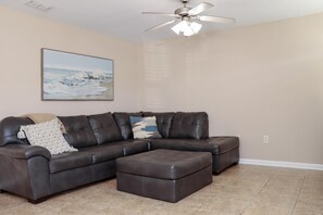 Townhome, Multiple Beds (The Palms 13B) | Living area