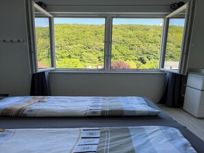 2 dormitorios y Internet