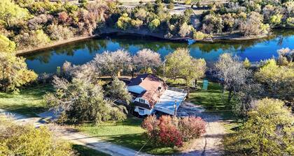 Luxurious Event-Friendly 6BR 3B Villa with Hot Tub