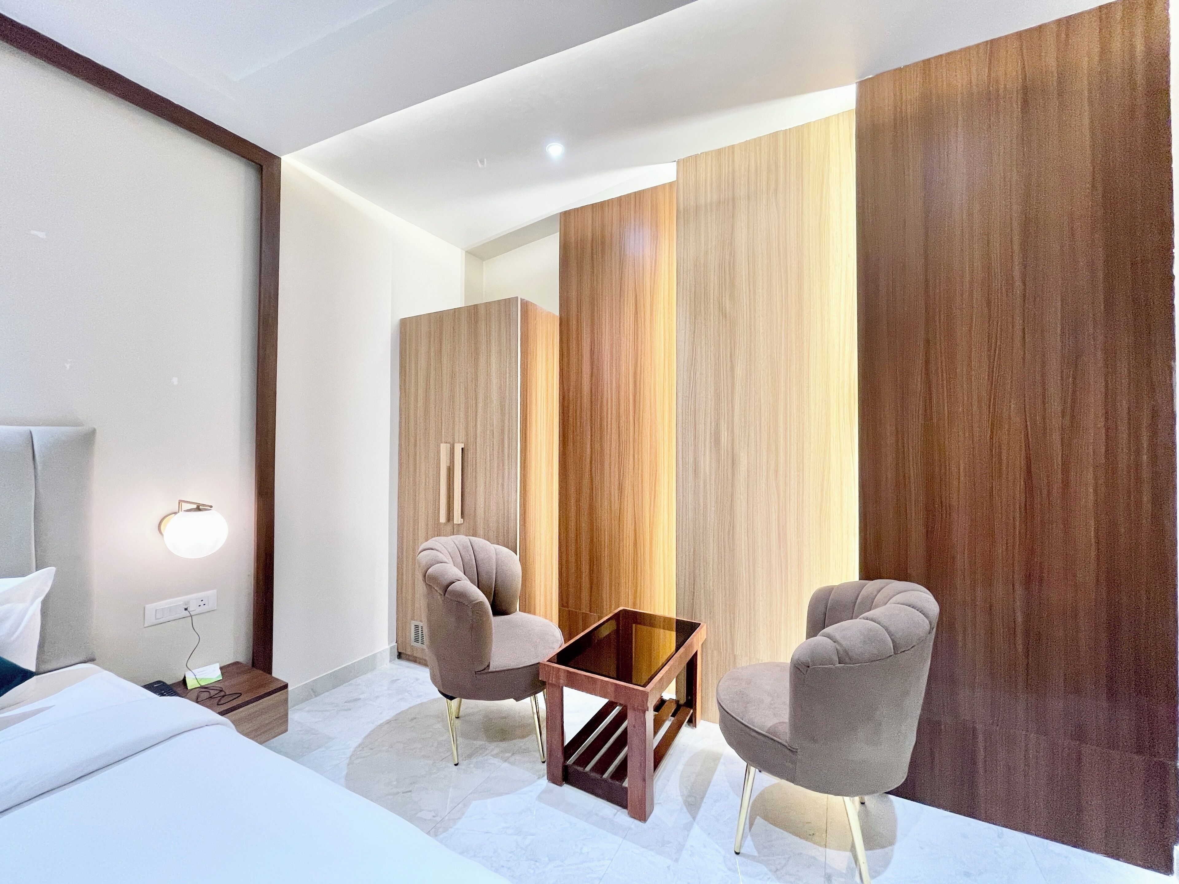 Ropa de cama de alta calidad y escritorio 