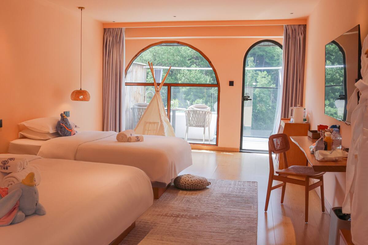 Family Triple Room, Balcony, Mountain View | 1 bedroom, free WiFi