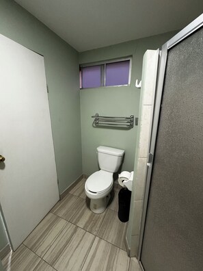 Comfort Double Room | Bathroom