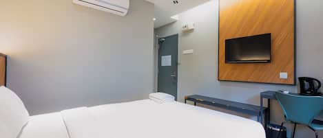 Habitación doble superior, vista a la ciudad | Wifi gratis