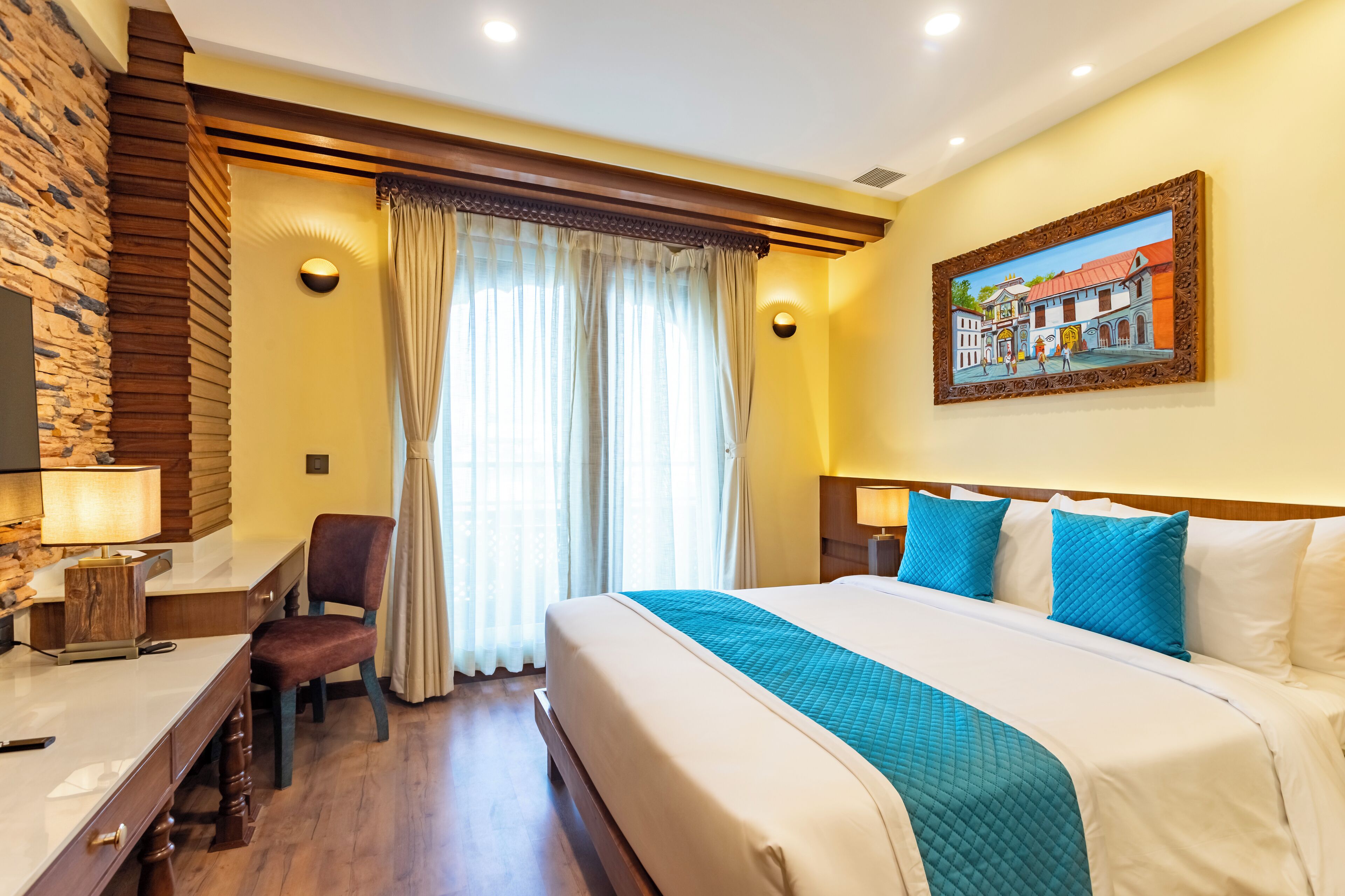 Premium bedding, pillow-top beds, minibar, in-room safe