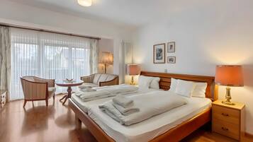 1 Schlafzimmer, Bügeleisen/Bügelbrett, kostenloses WLAN, Bettwäsche