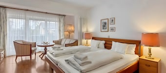Habitación 'Doppelzimmer 3 - Behindertengerecht' con terraza compartida y Wi-Fi