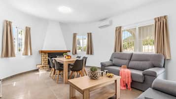 Villa (3 Bedrooms) | Interior