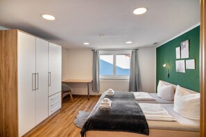 1 quarto, Wi-Fi de cortesia, roupa de cama