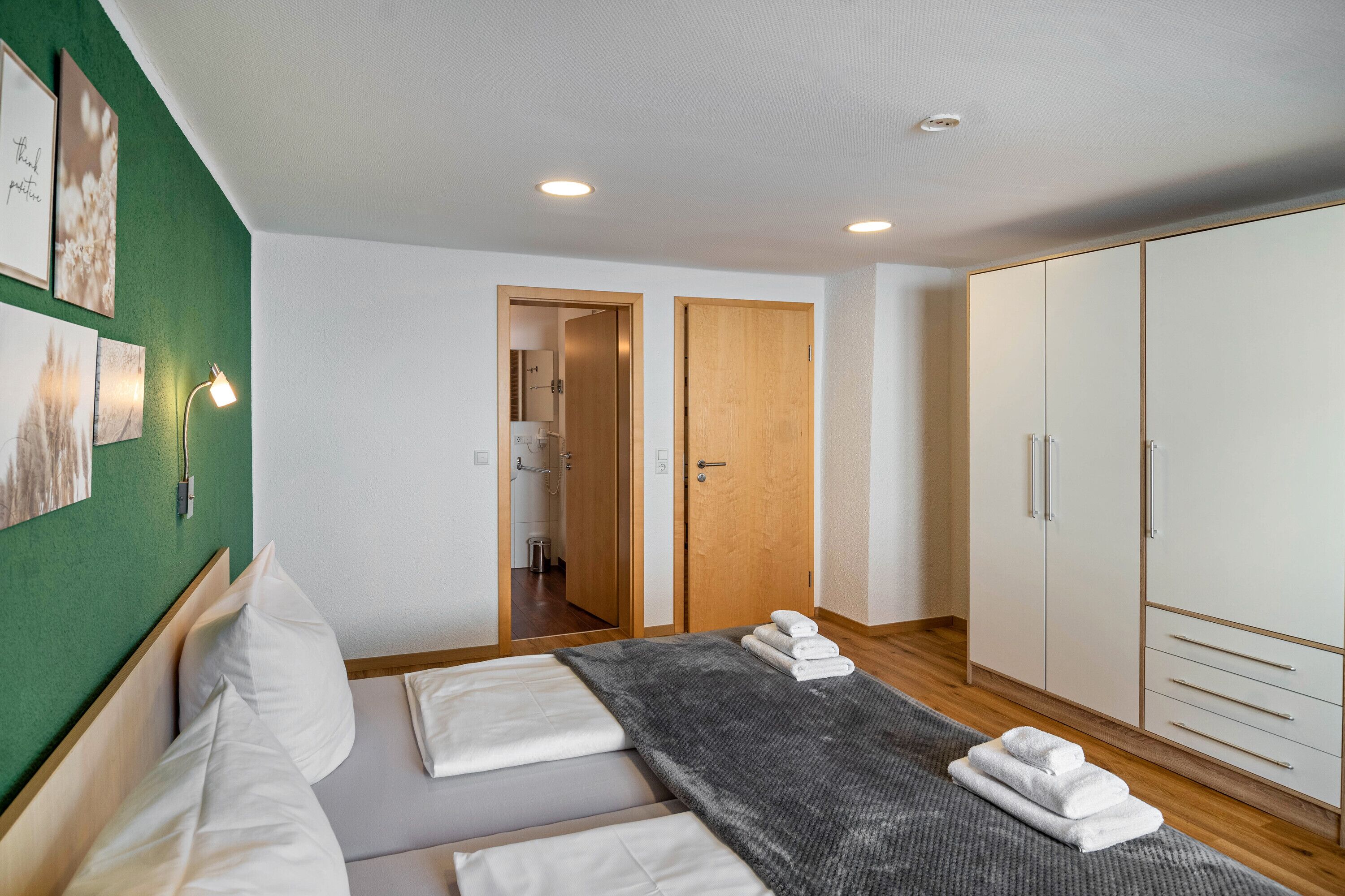 1 bedroom, free WiFi, bed sheets