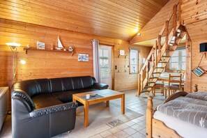 Een televisie, een dvd-speler en een stereo