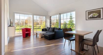 Ferienwohnung 'Tannengrün' mit Gemeinschaftsterrasse, Gemeinschaftsgarten und Wi-Fi