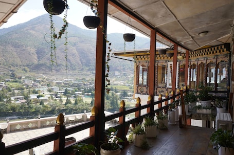 Interior. Kingaling Hotel
