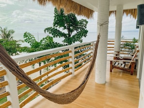 Villa, vistas al mar | Balcón