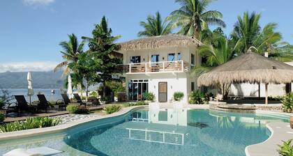 Avila's Horizon Dive Resort Santander