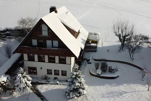 3-room apartment with balcony view, two bedrooms, Wi-Fi, separate WC and bathroom
