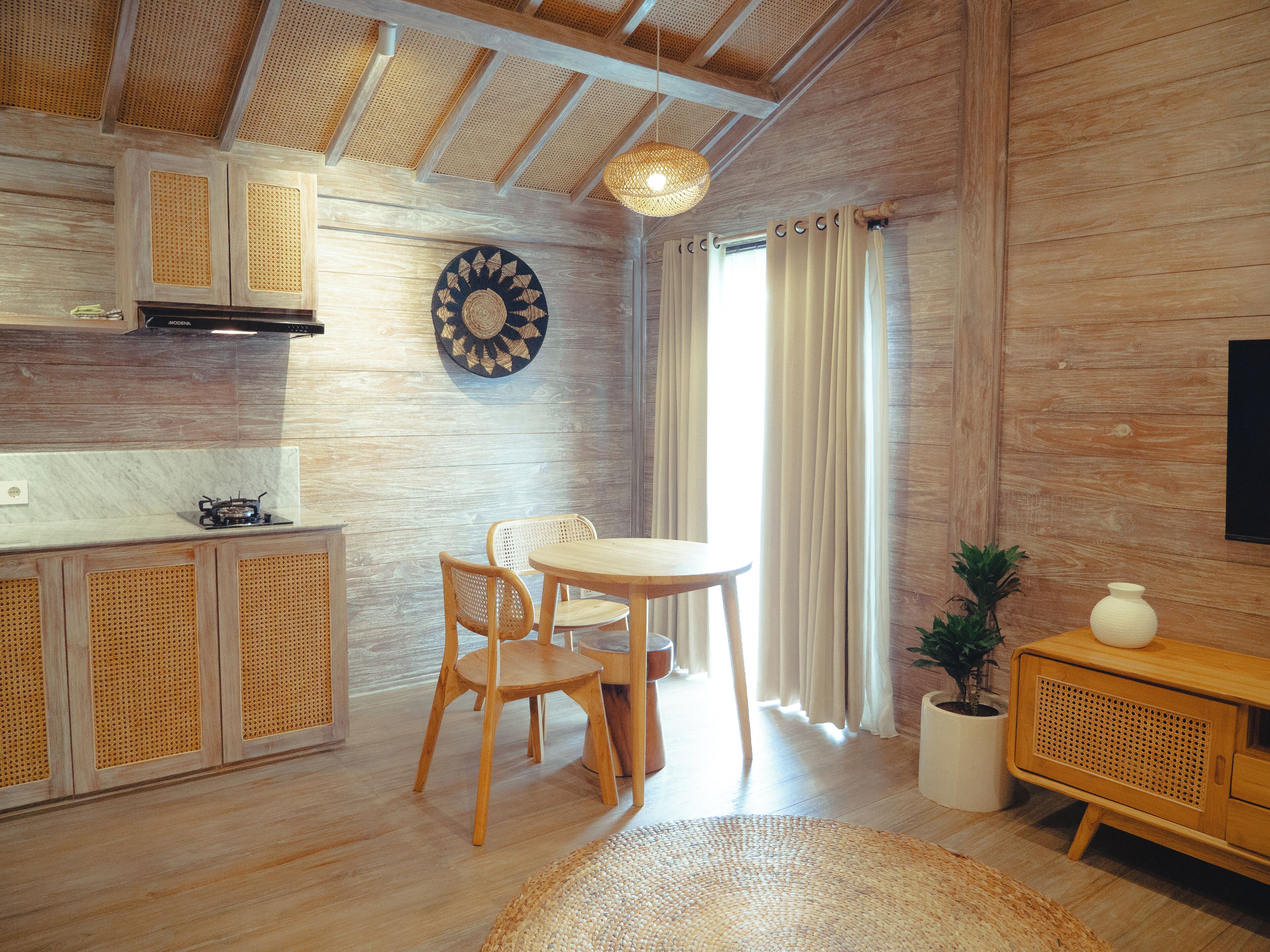 Bungalow, balkon, uitzicht op tuin | Interieur