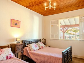 2 bedrooms, internet