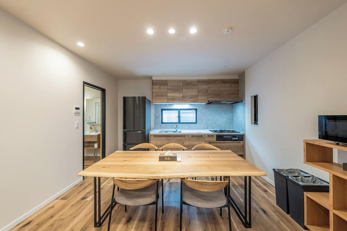 บ้านคอมฟอร์ท, 5 ห้องนอน, ปลอดบุหรี่ | ผ้าม่านกันแสง, ห้องเก็บเสียง, Wi-Fi ฟรี