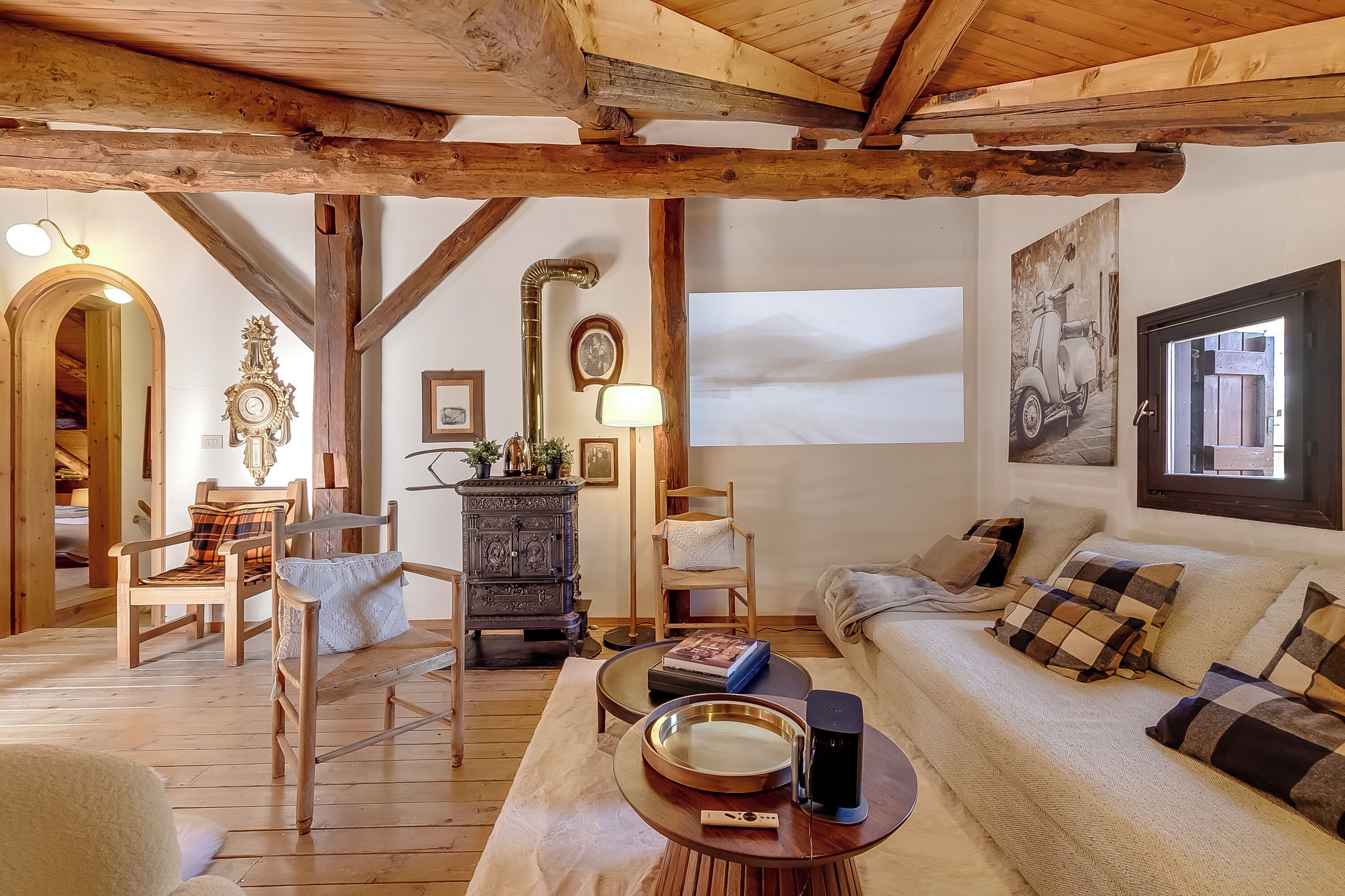Family House, 4 Bedrooms, 2 Bathrooms (La Baita 1800 Ski In Ski Out) | Living area | Flat-screen TV