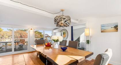 Unwinder: 085-W Modern 5 Bedroom Wellfleet Cottage, Steps to the Atlantic