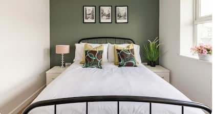 Town center white house