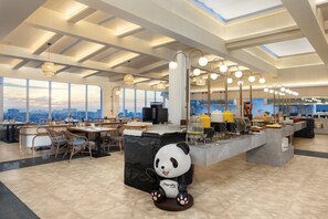 Restaurant - skyline (Leshan)