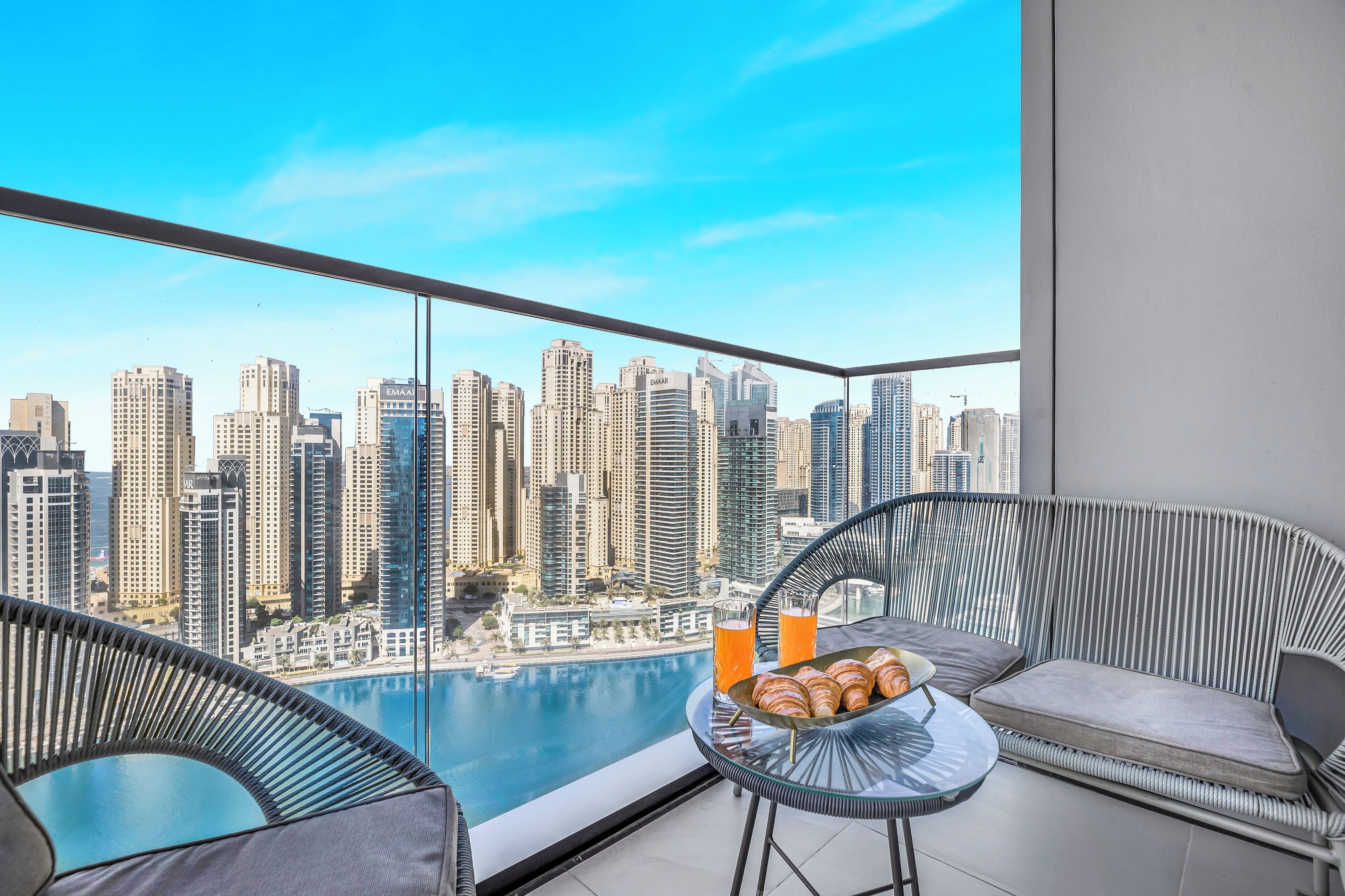 Appartement Luxe, 2 chambres, non-fumeurs, vue port | Balcon