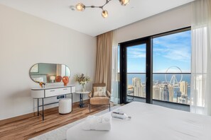 Appartement Luxe, 3 chambres, non-fumeurs, vue marina | Draps en coton égyptien, literie de qualité supérieure