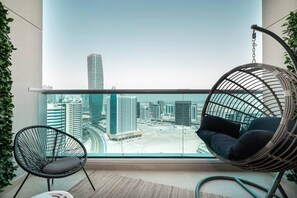 Property grounds - Stylish Studio with Pool and Gym (Dubai)